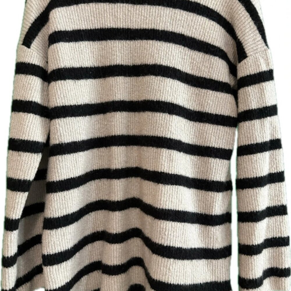 H&M oversized striped sweater size s